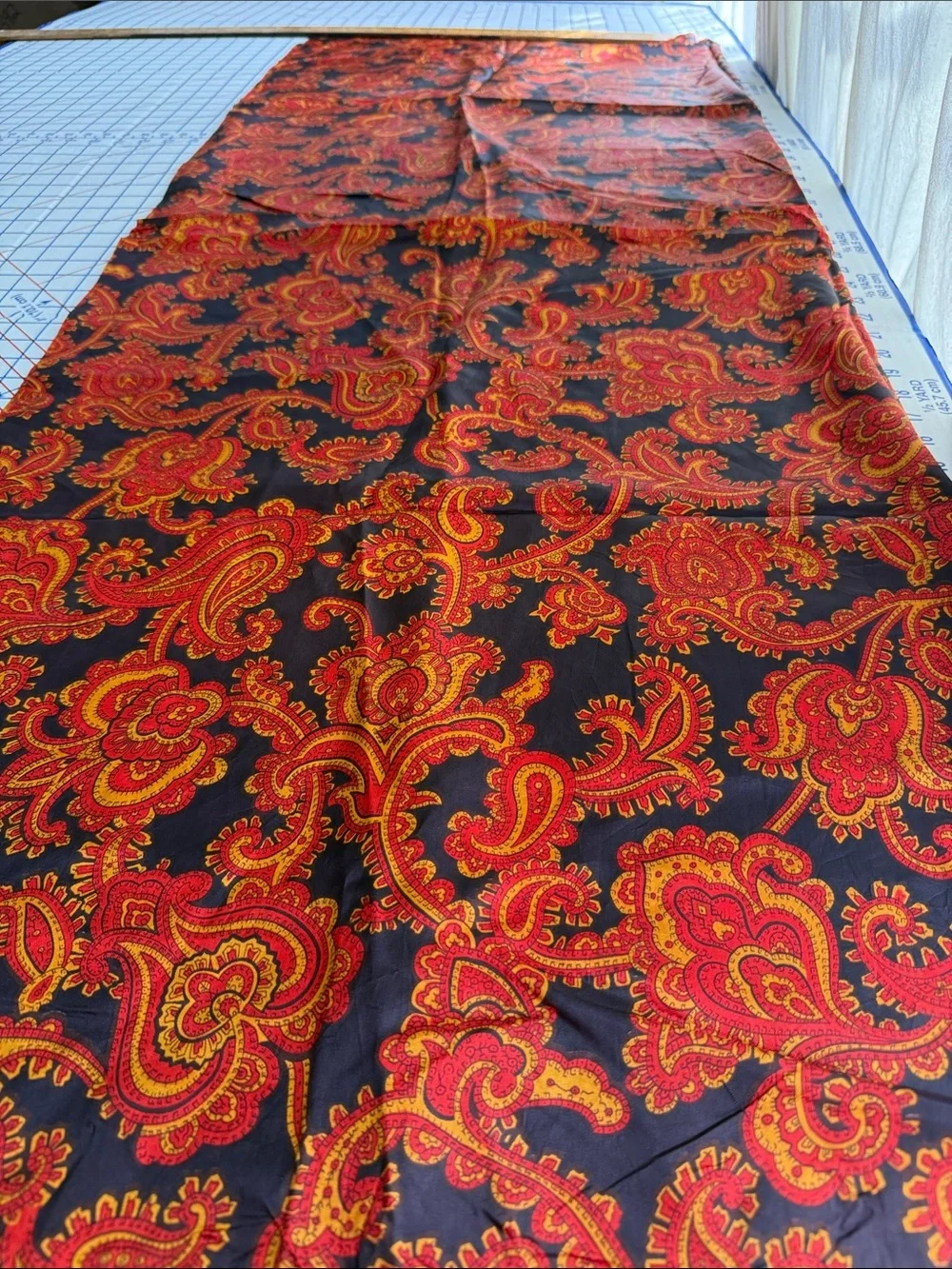 Vintage 1970s Paisley Dress Fabric 1.5 Yards x 42” Red Gold Black Lightweight